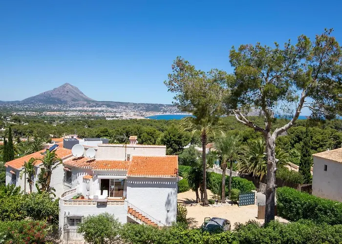 Villa Bramble By Interhome