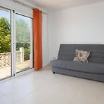Villa Bramble By Interhome