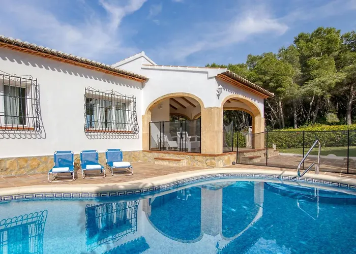 Villa Bramble By Interhome *